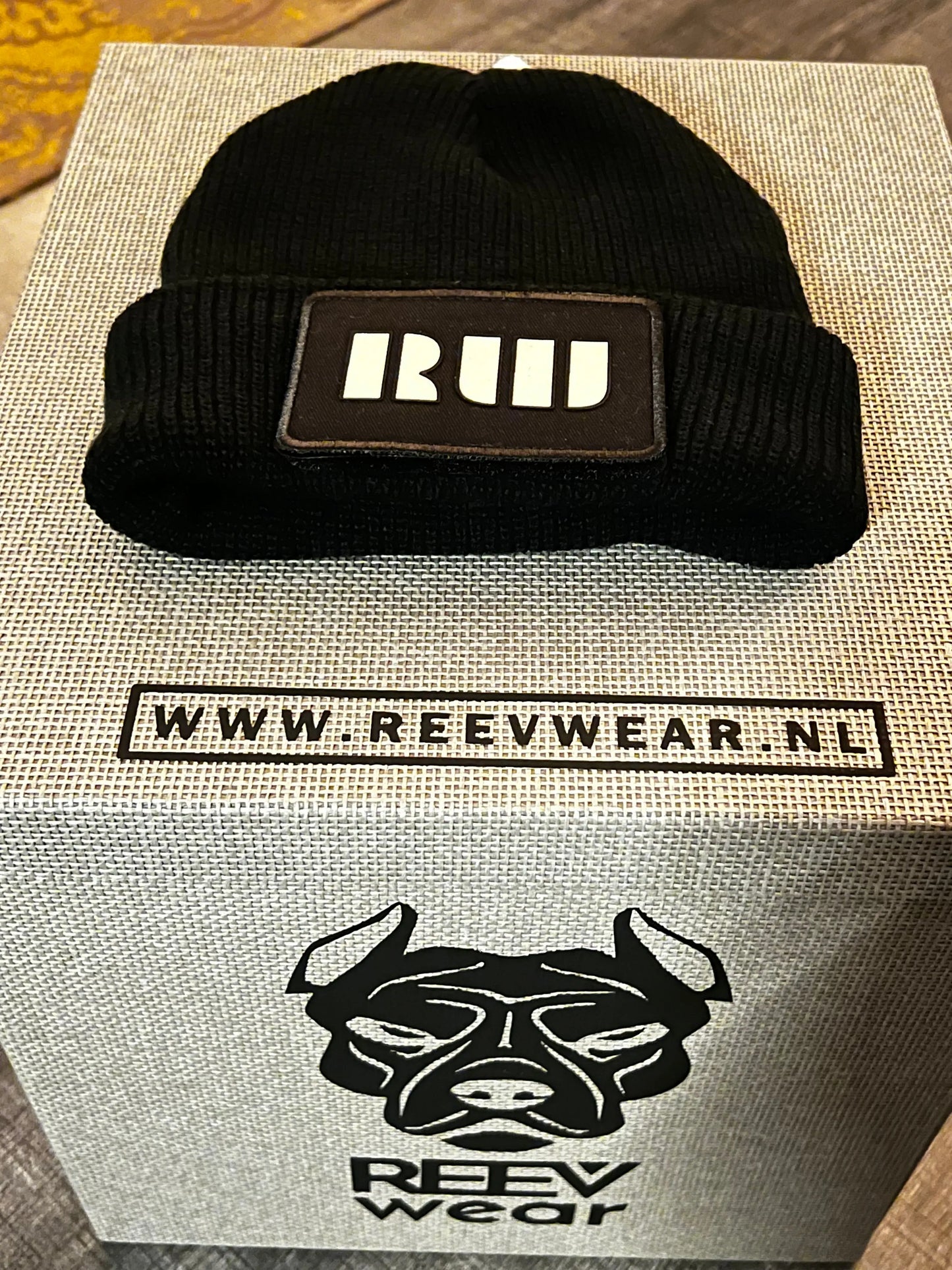 REEV wear muts REEV wear